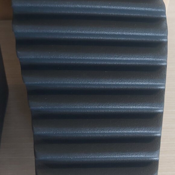 Yeezy Black Sze 6 Slides main image 5